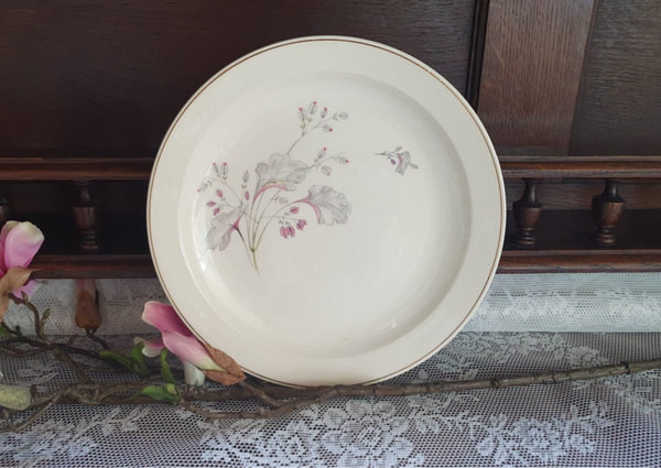 Ontbijt/ Dinerbord - Petrus Regout - Decor Grijze bladeren met rose accenten