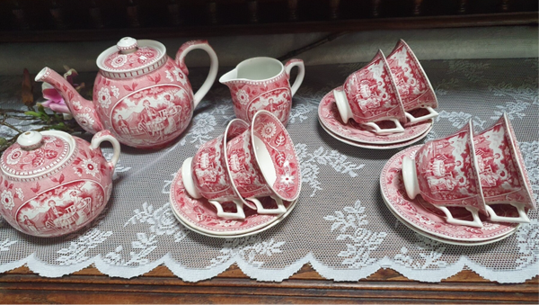 Theeservies 6 persoons decor Tea Drinker rood - Société Céramique Maastricht