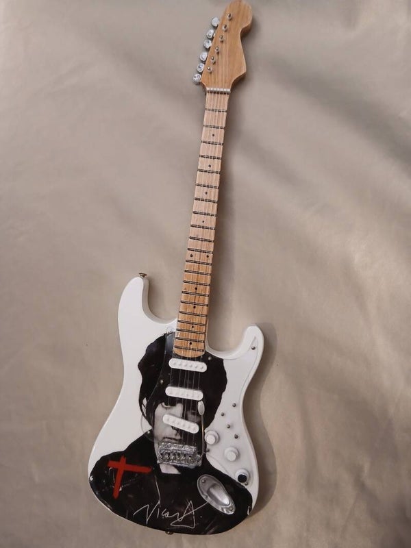 Guitare Indochine