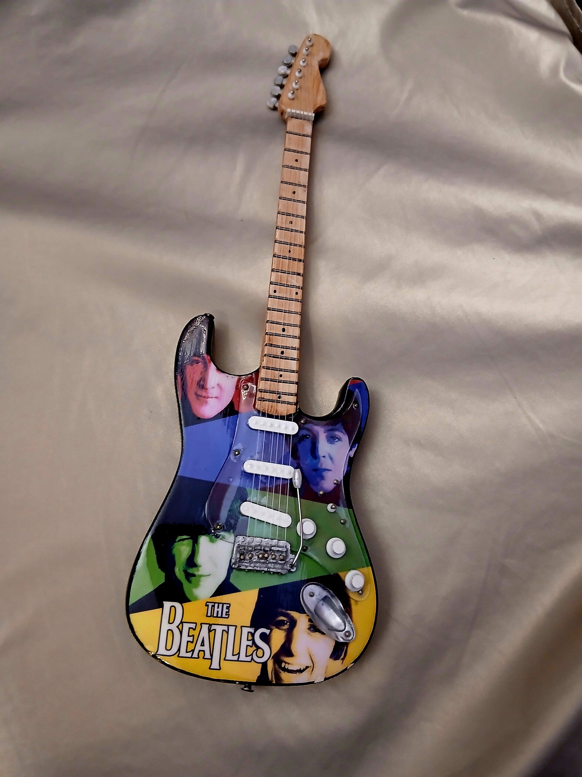 Guitare Beatles