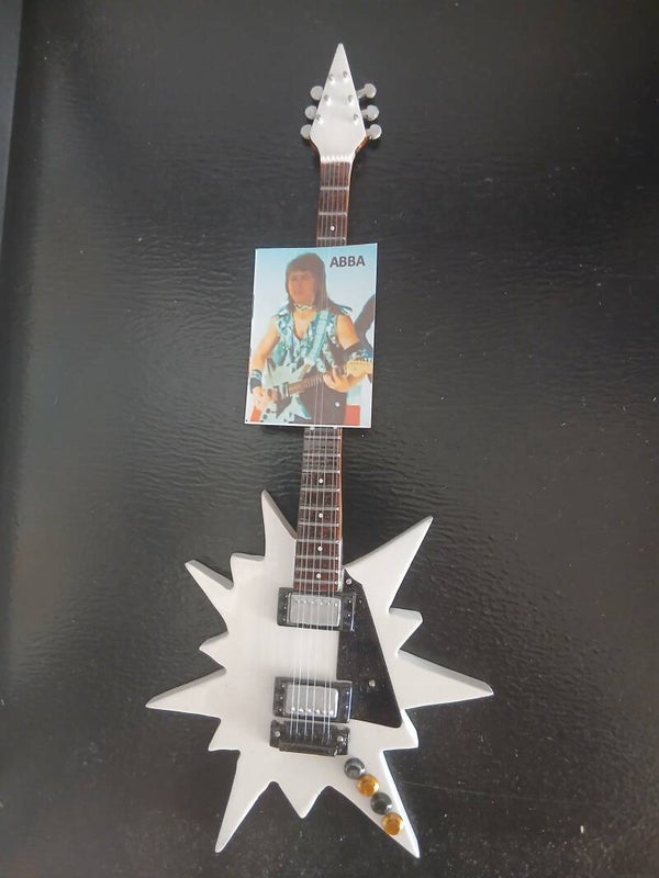 Guitare ABBA