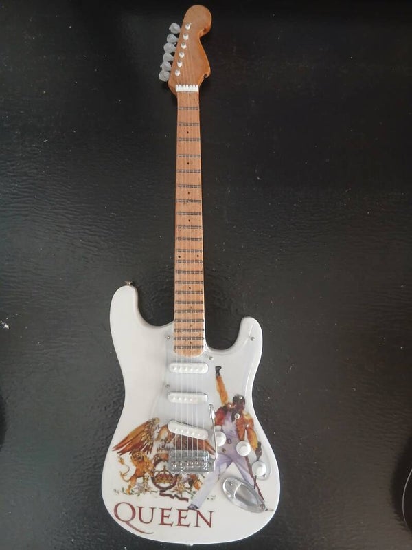 Guitare Queen