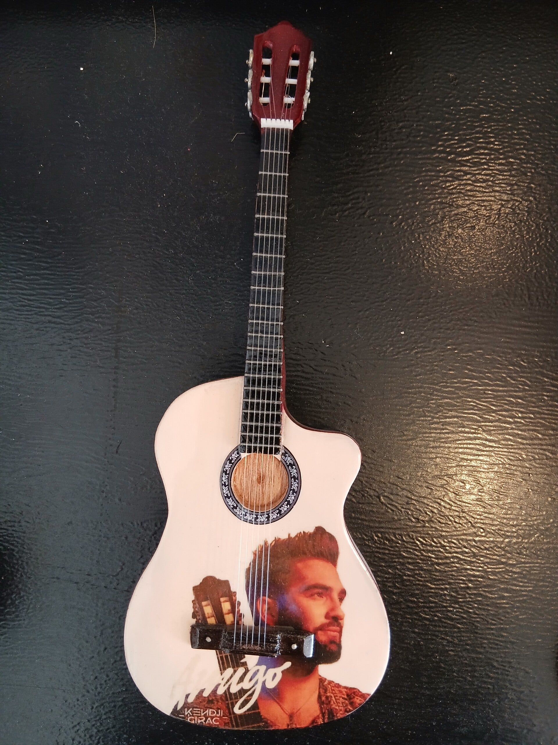Guitare Kenji Girac