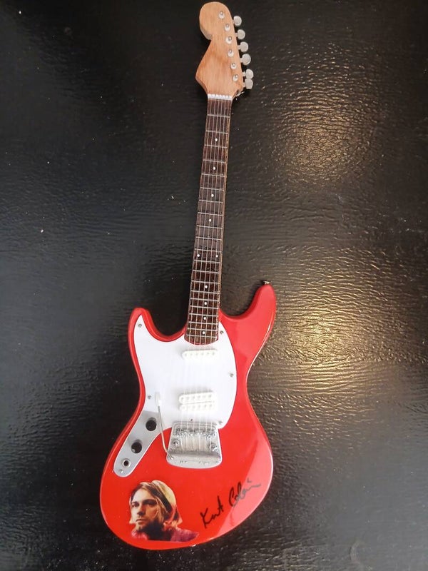 Guitare Kurt Cobain