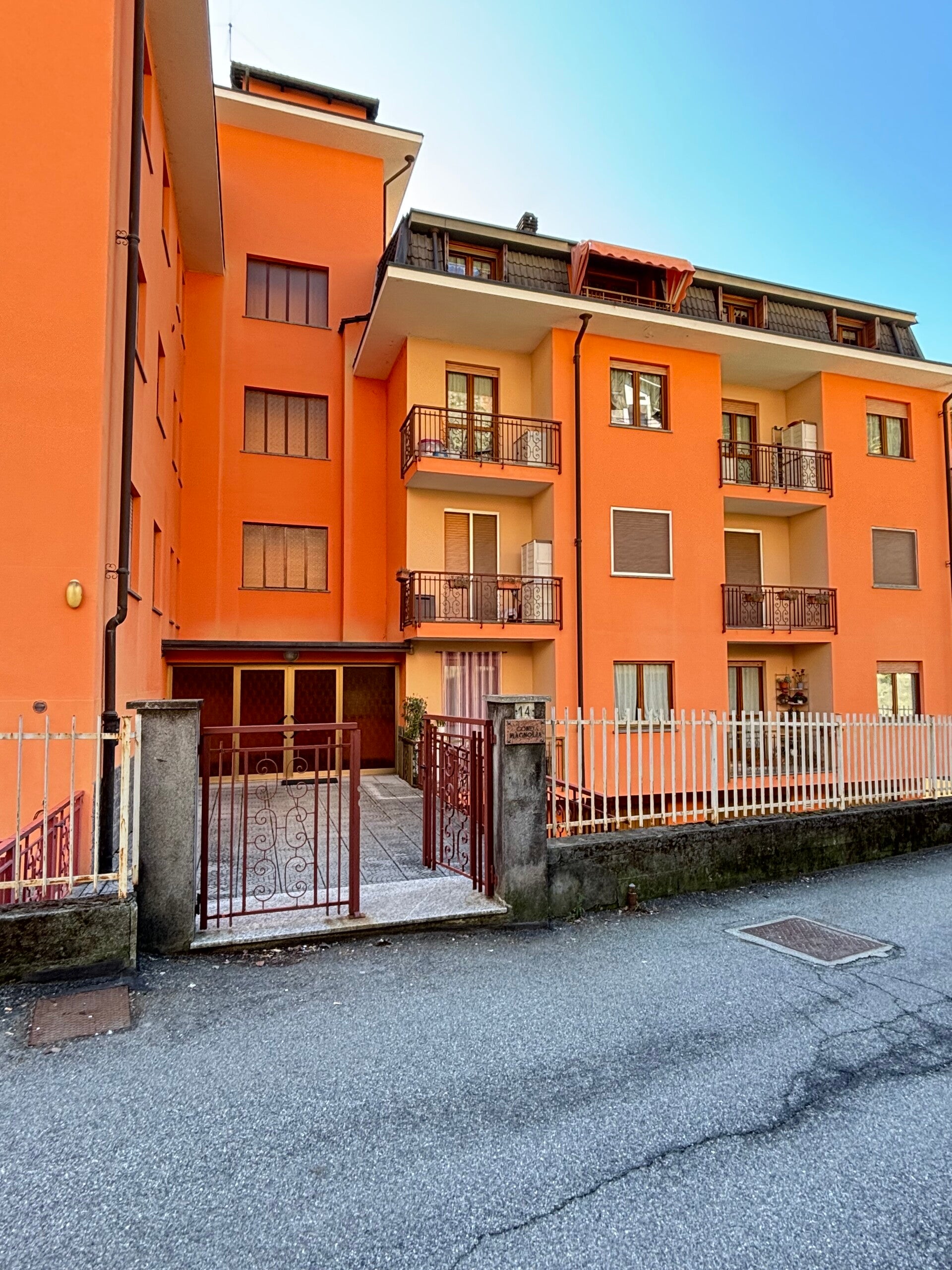 Bilocale via 24 Maggio 14, Centro, Varallo