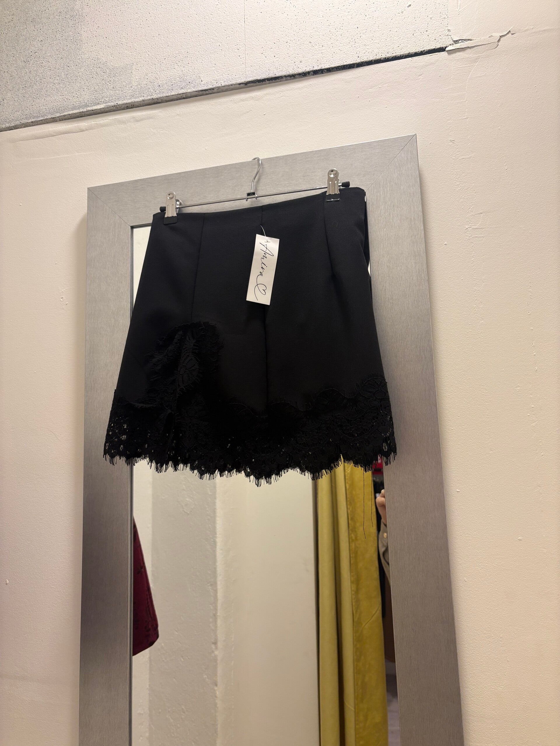 Falda pantalón encaje