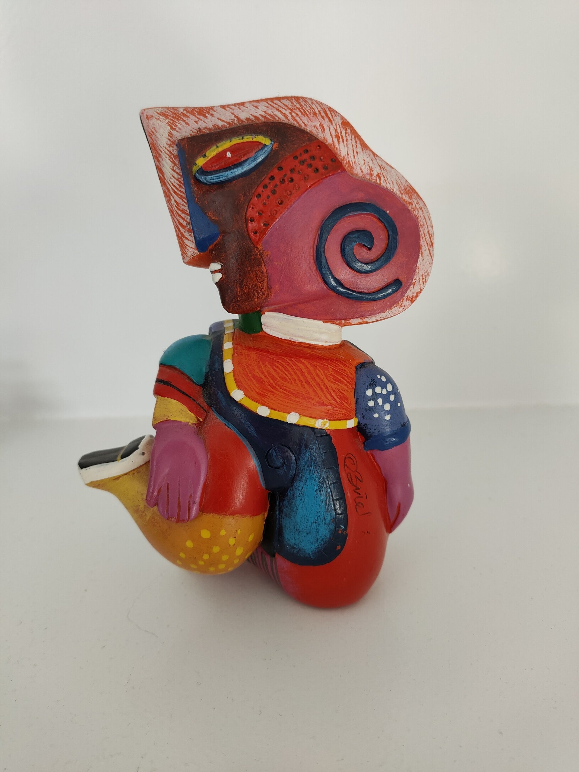 Clemens Briels (1946) - Beeldje "Statue of Liberality"