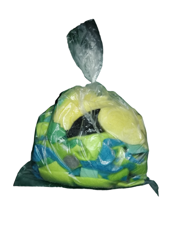 Half zakjes nestel /speel fleece