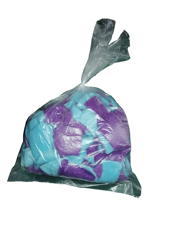 Half zakjes nestel /speel fleece