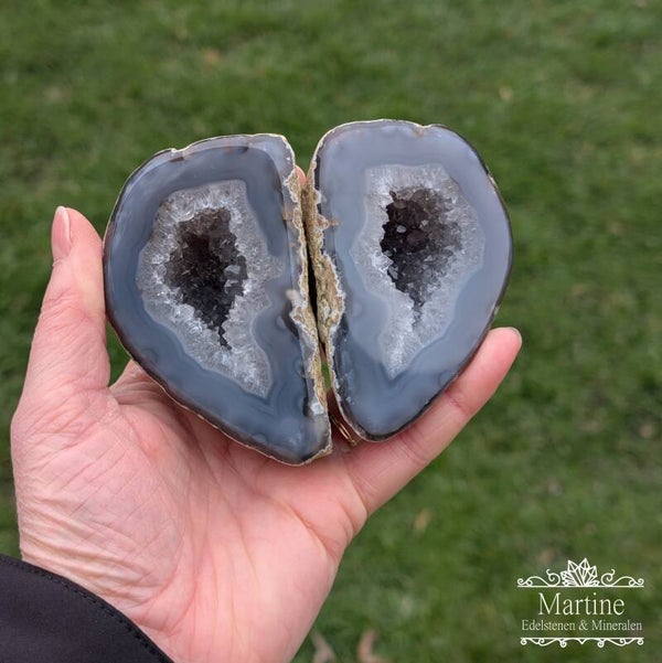 Agaat geode paar.