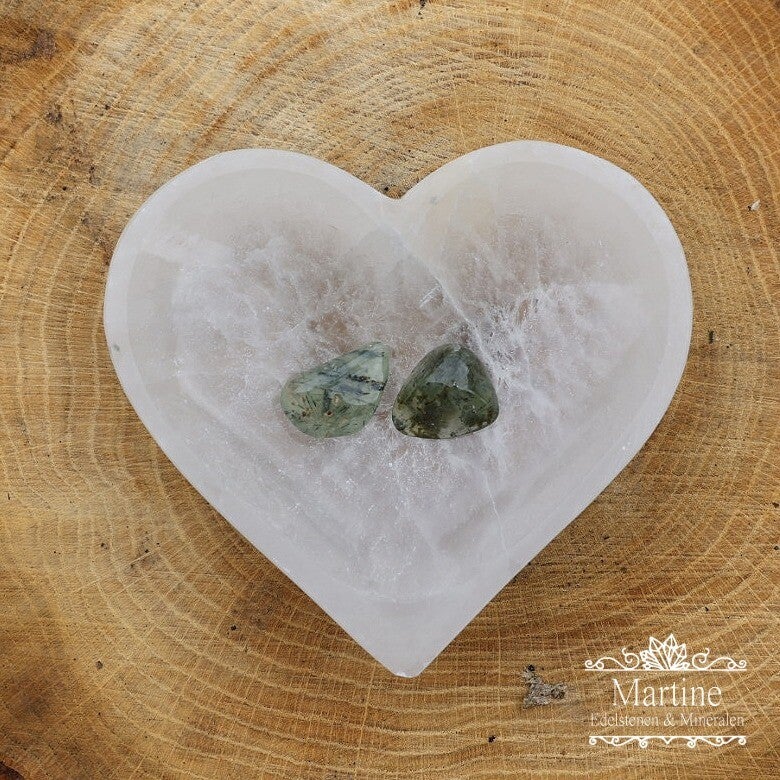 Prehniet trommelsteen