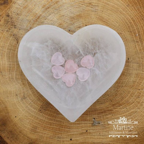 Rozenkwarts hartje 2cm
