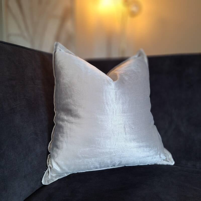 Luxe sierkussen fluweel | licht beige