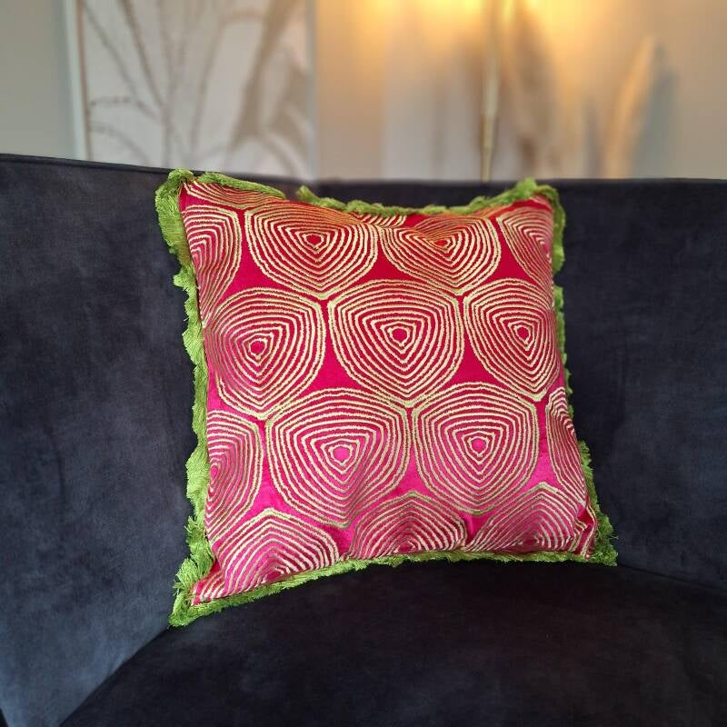 Luxe sierkussen met franjes | fuchsia groen
