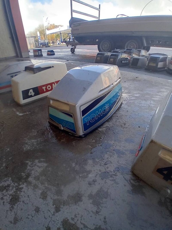 Tomos 4/4,5 pk 2 takt buitenboordmotor kap