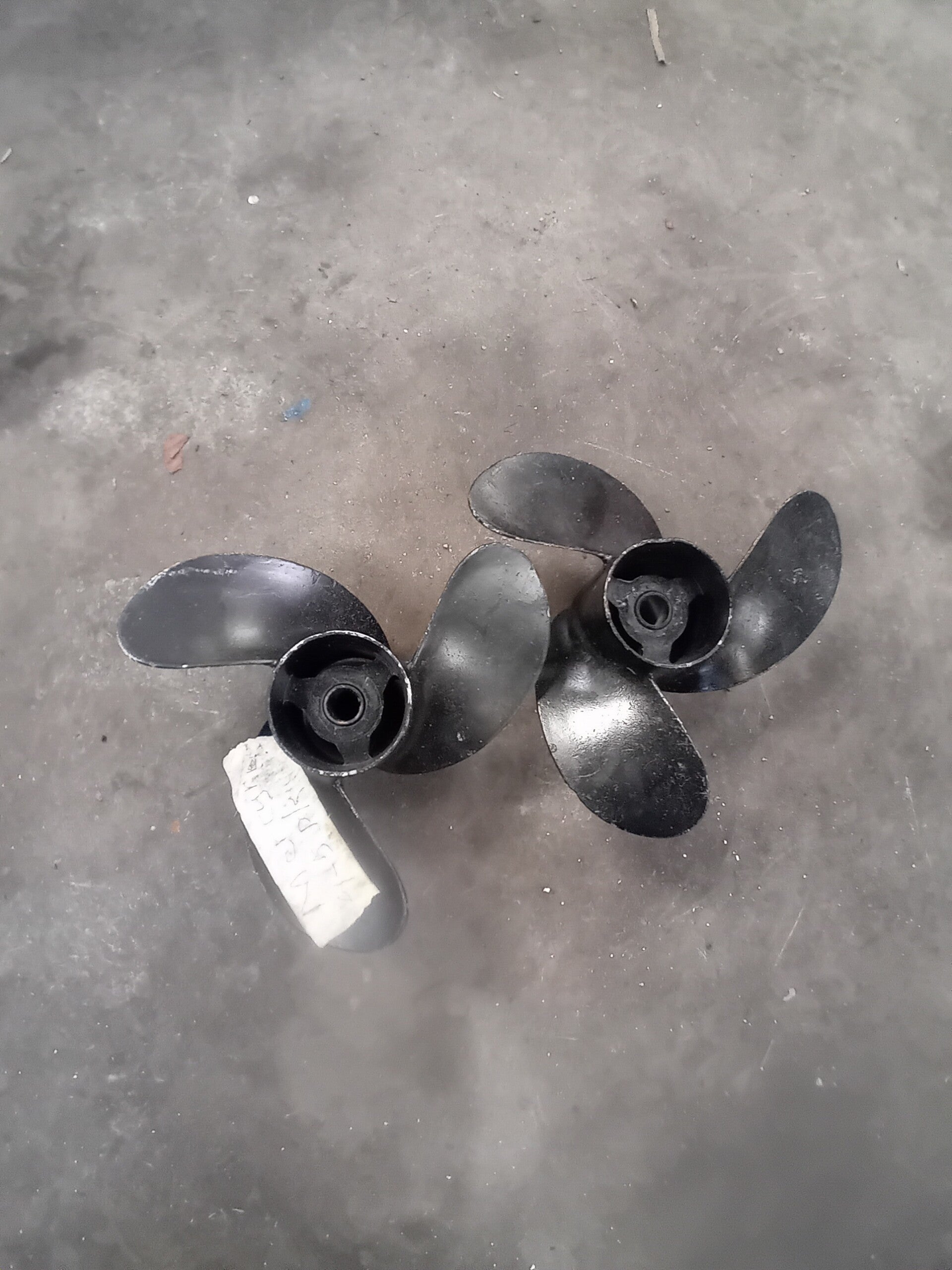 Schroef propeller Mercury 4/5 pk 2 takt