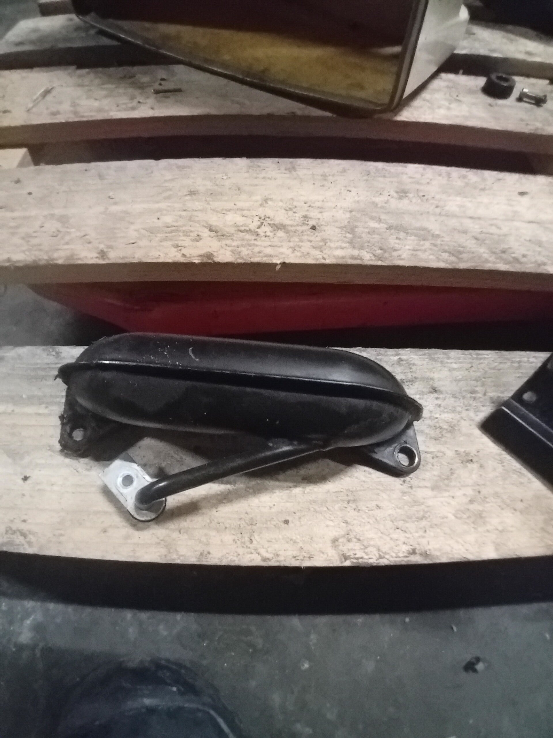 Uitlaat tomos 4/4,5 pk 2 takt