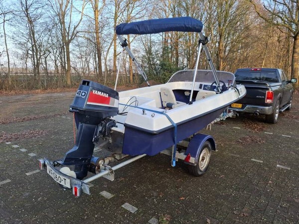 Speedboot 40 pk yamaha 2 takt elec gestart