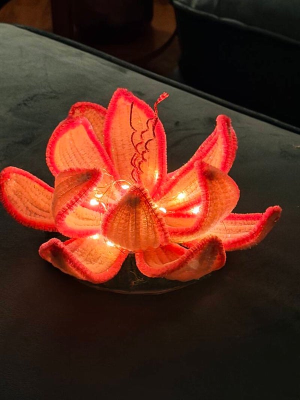 Light up lillies