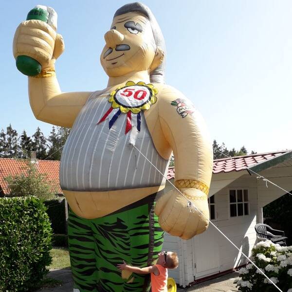 Abraham opblaaspop gekkie 4 meter