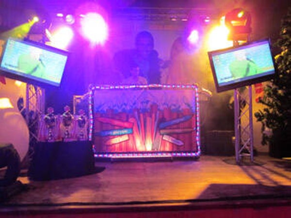 DJ Maurice Après Ski Safari