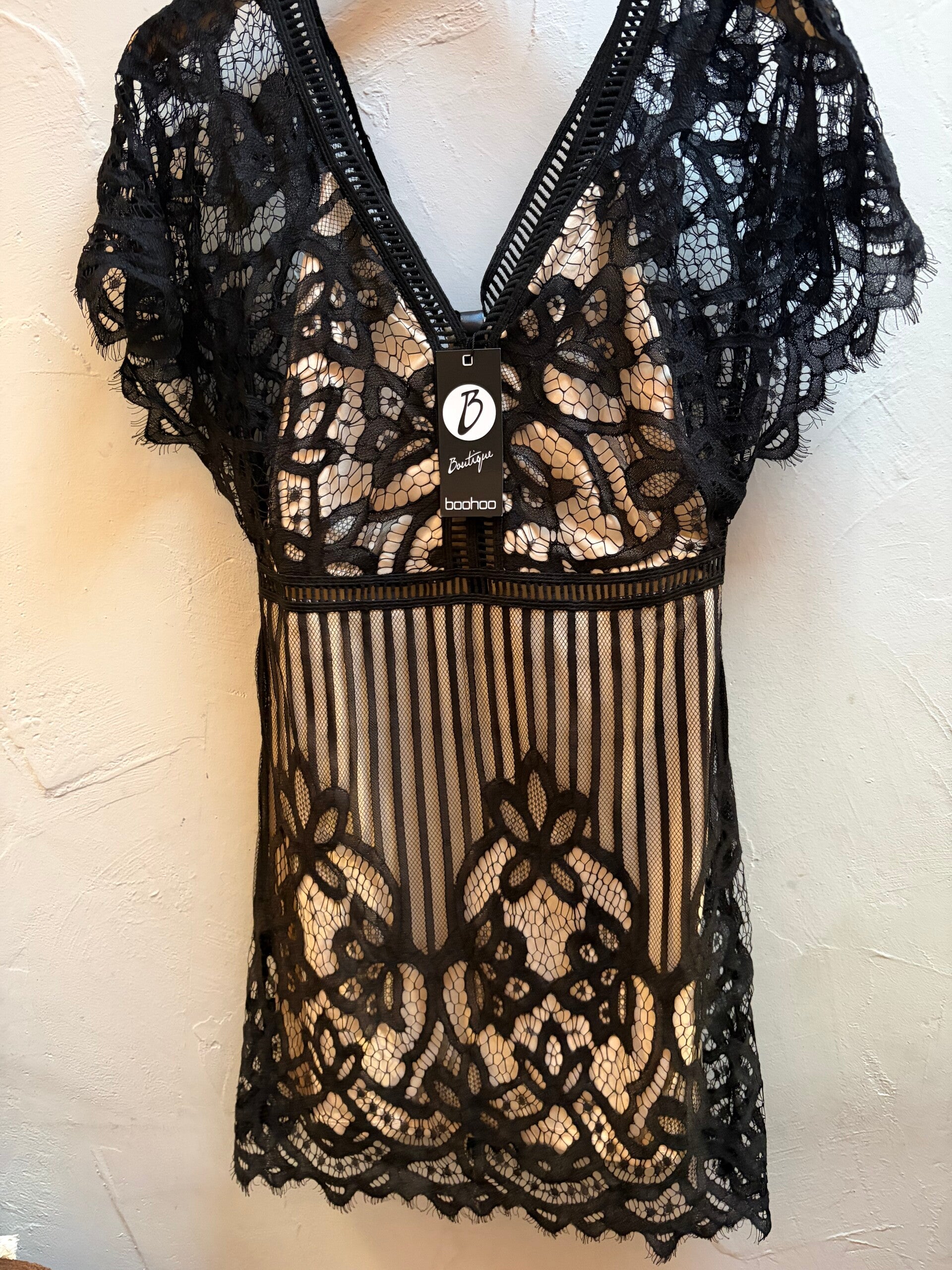 Boohoo Boutique Black Lace Bodycon Dress – UK 12 – New With Tags