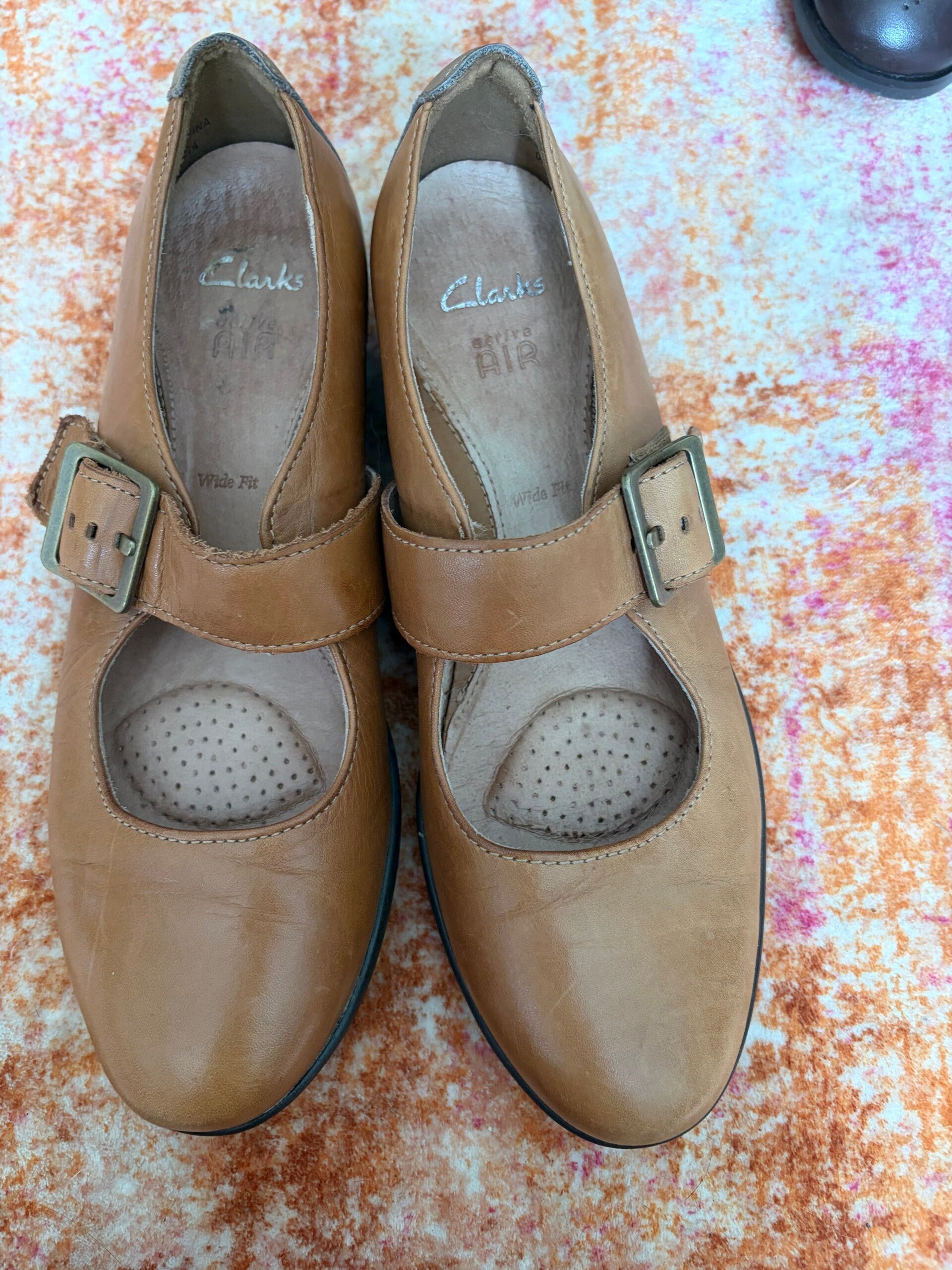 Clarks Tan Brown Leather Mary Jane Shoes Wide Fit Size 5 Comfort Retro