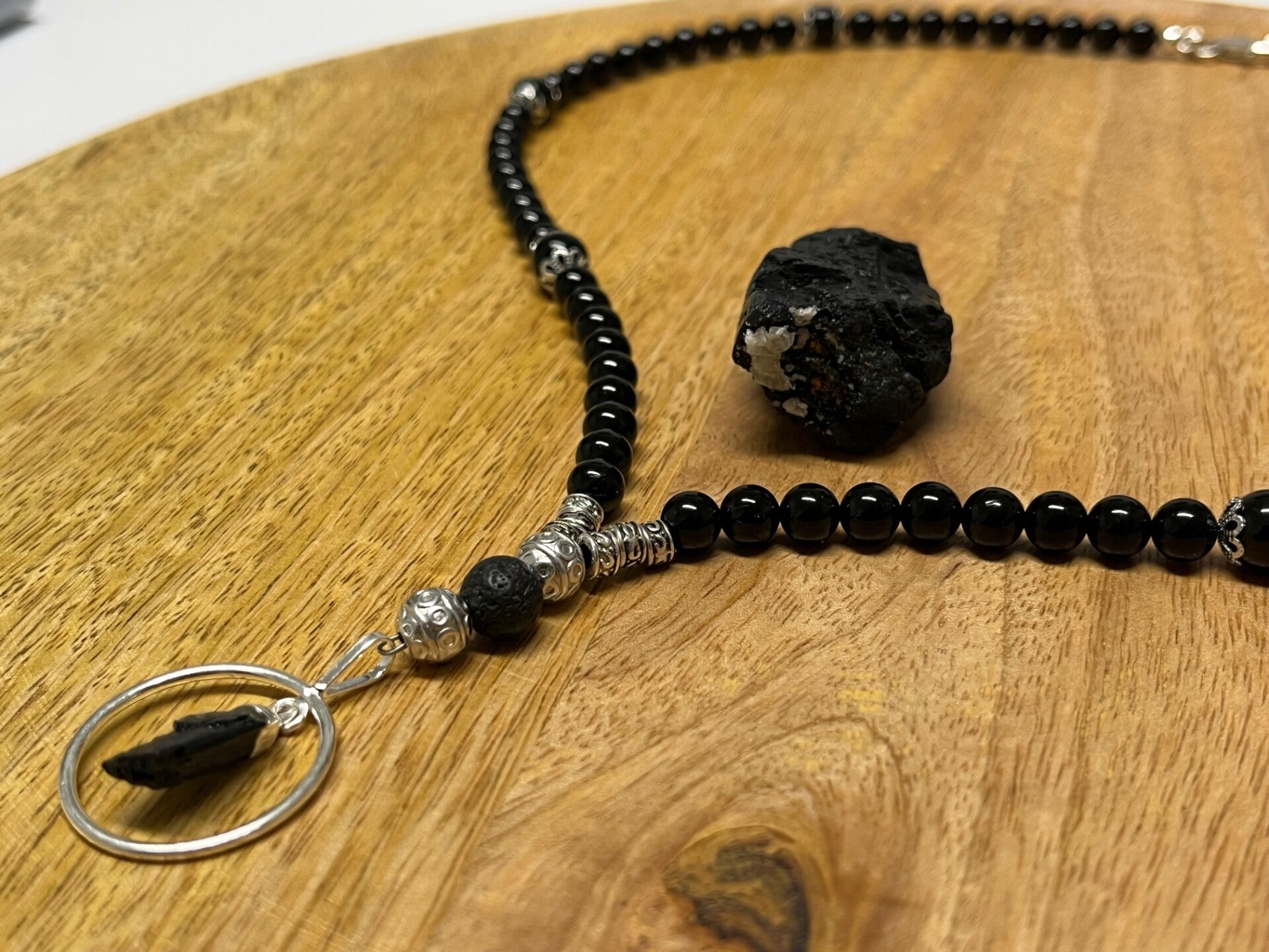 Halskette - die Schützende (H129)