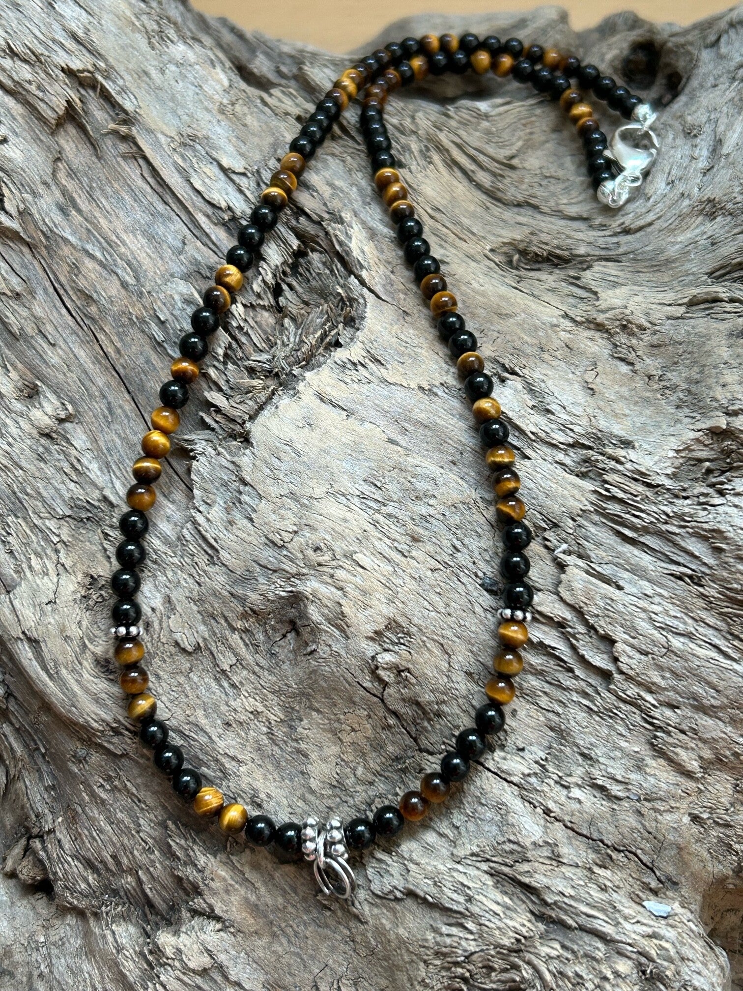 Halskette - die Schützende (H160)