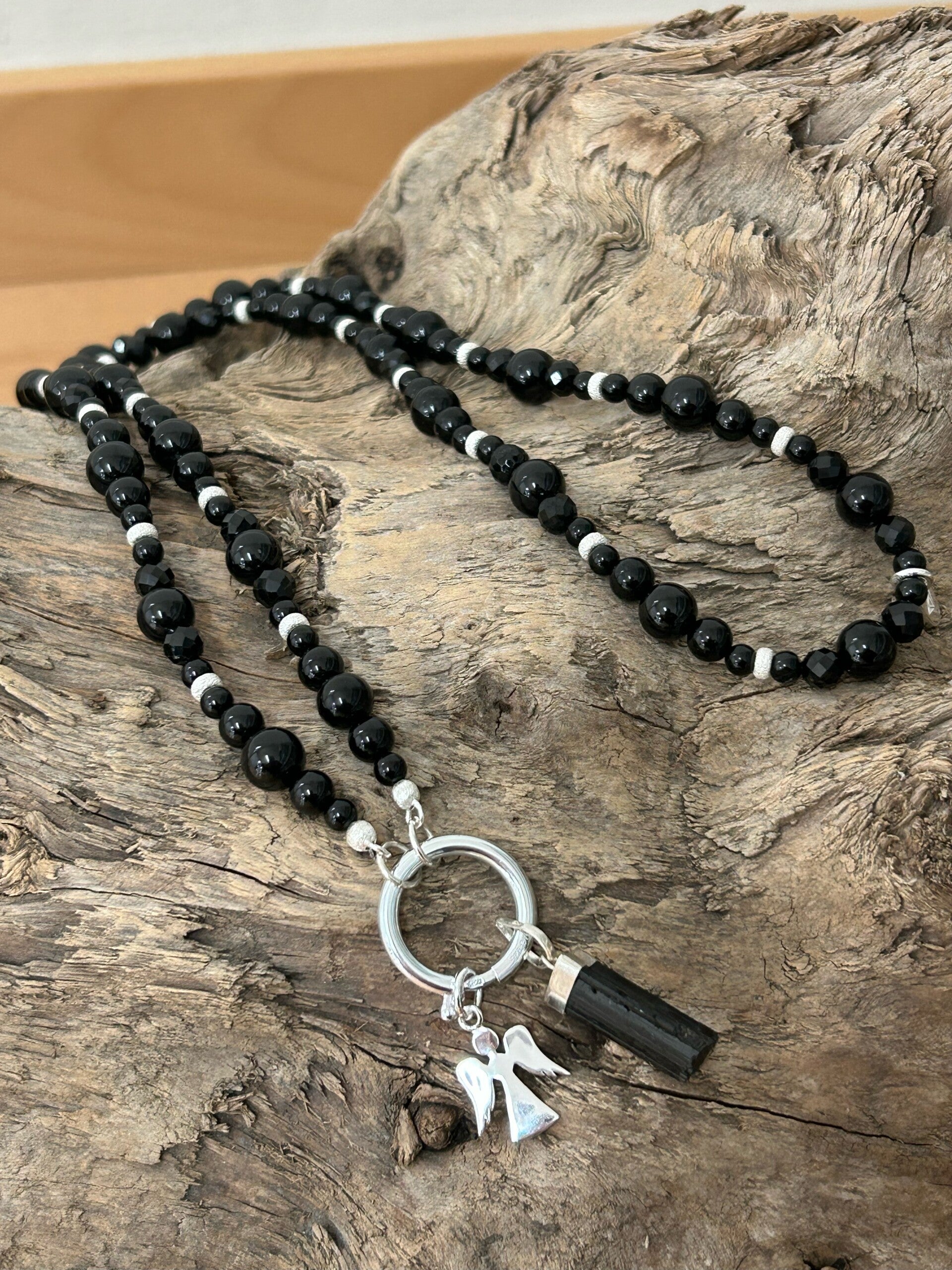 Halskette - rundum geschützt (H276) Einzelstück!