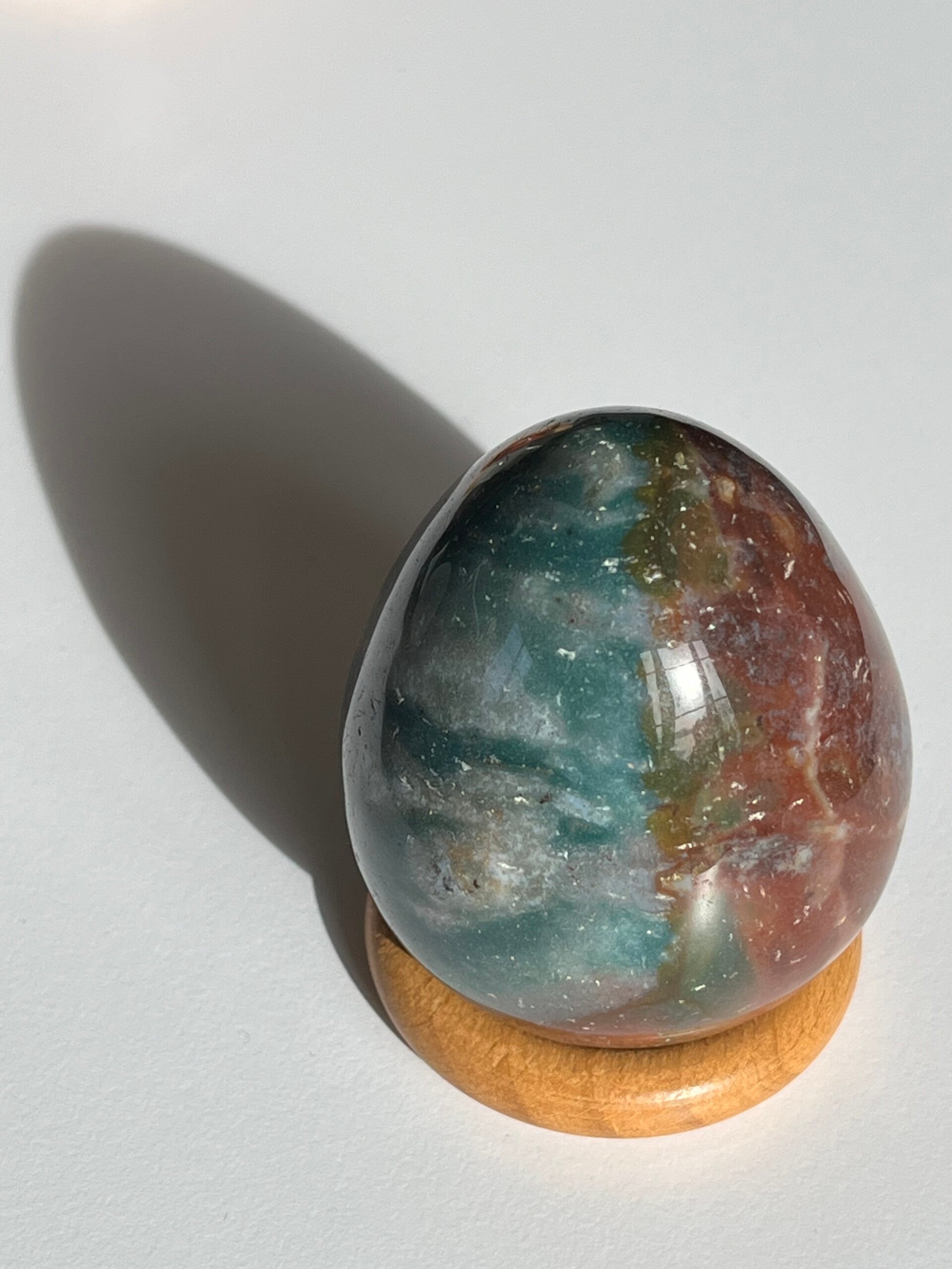 Stein-Kugel (eierförmig) - Ozean-Achat (D034)