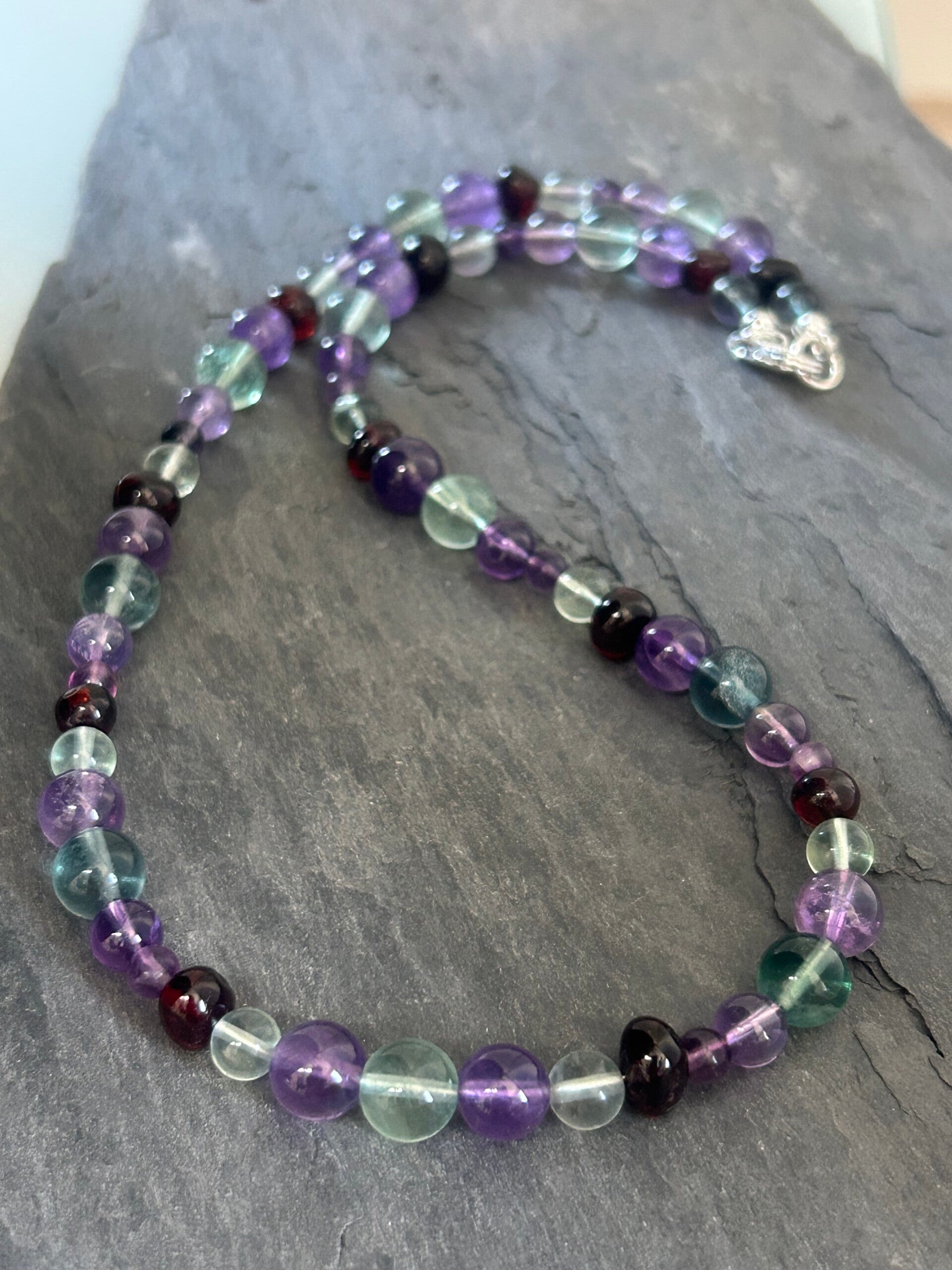 Halskette - Amethyst, Bernstein & Fluorit (H521)