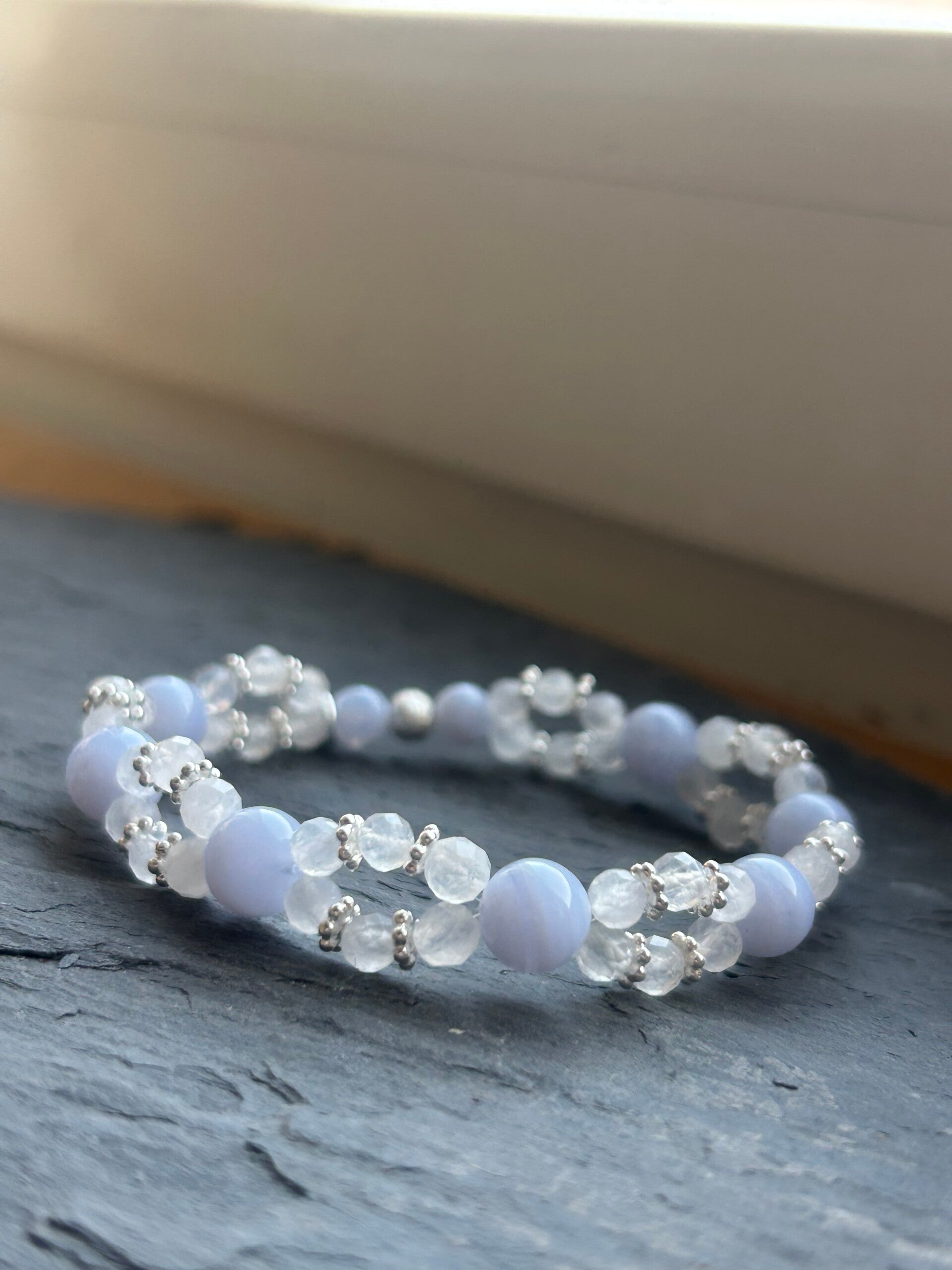 Armband - Labradorit weiss & Chalcedon blau Top Qualität (A817)