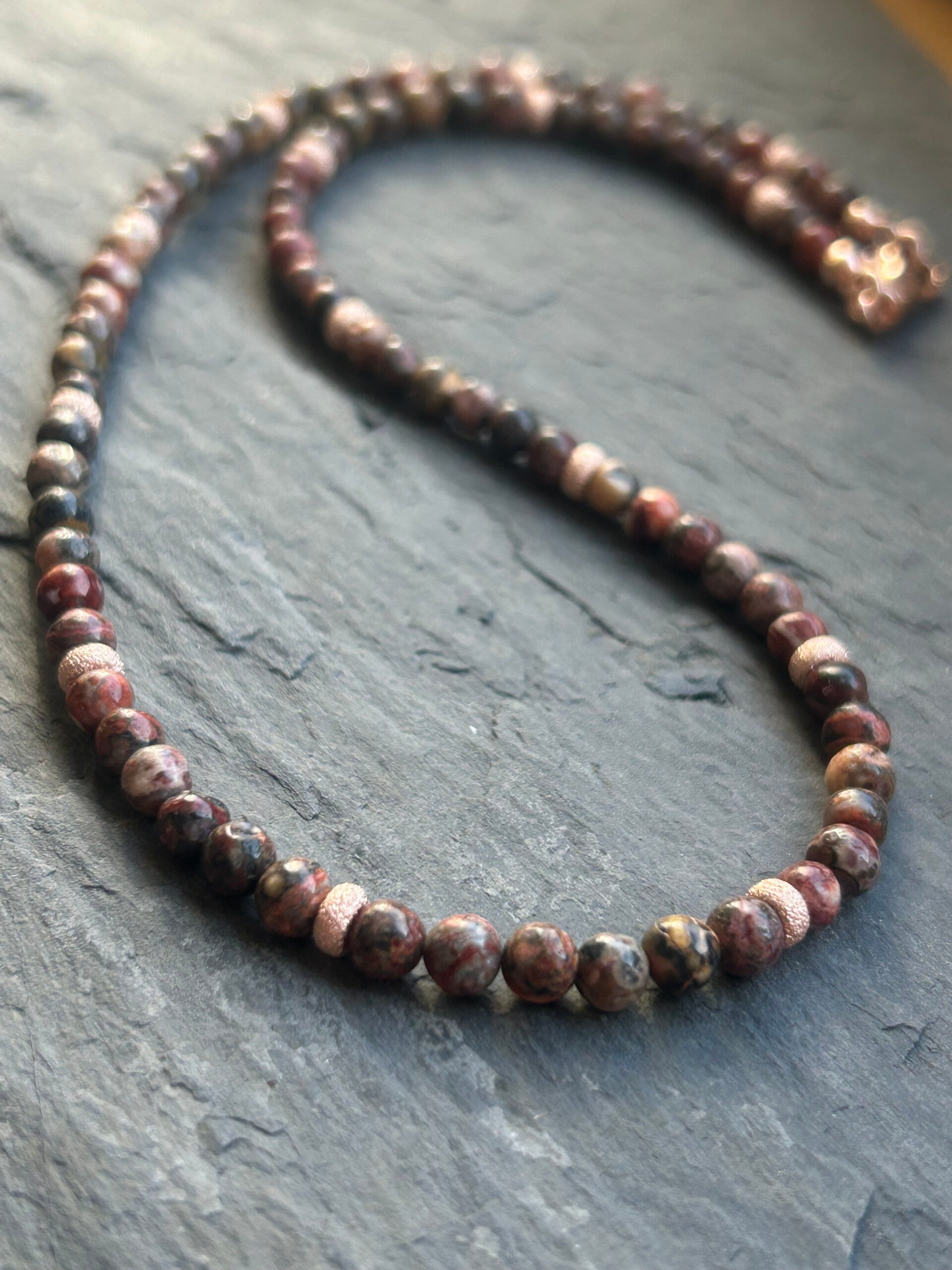 Halskette - Leopardenfell-Rhyolith (H543)