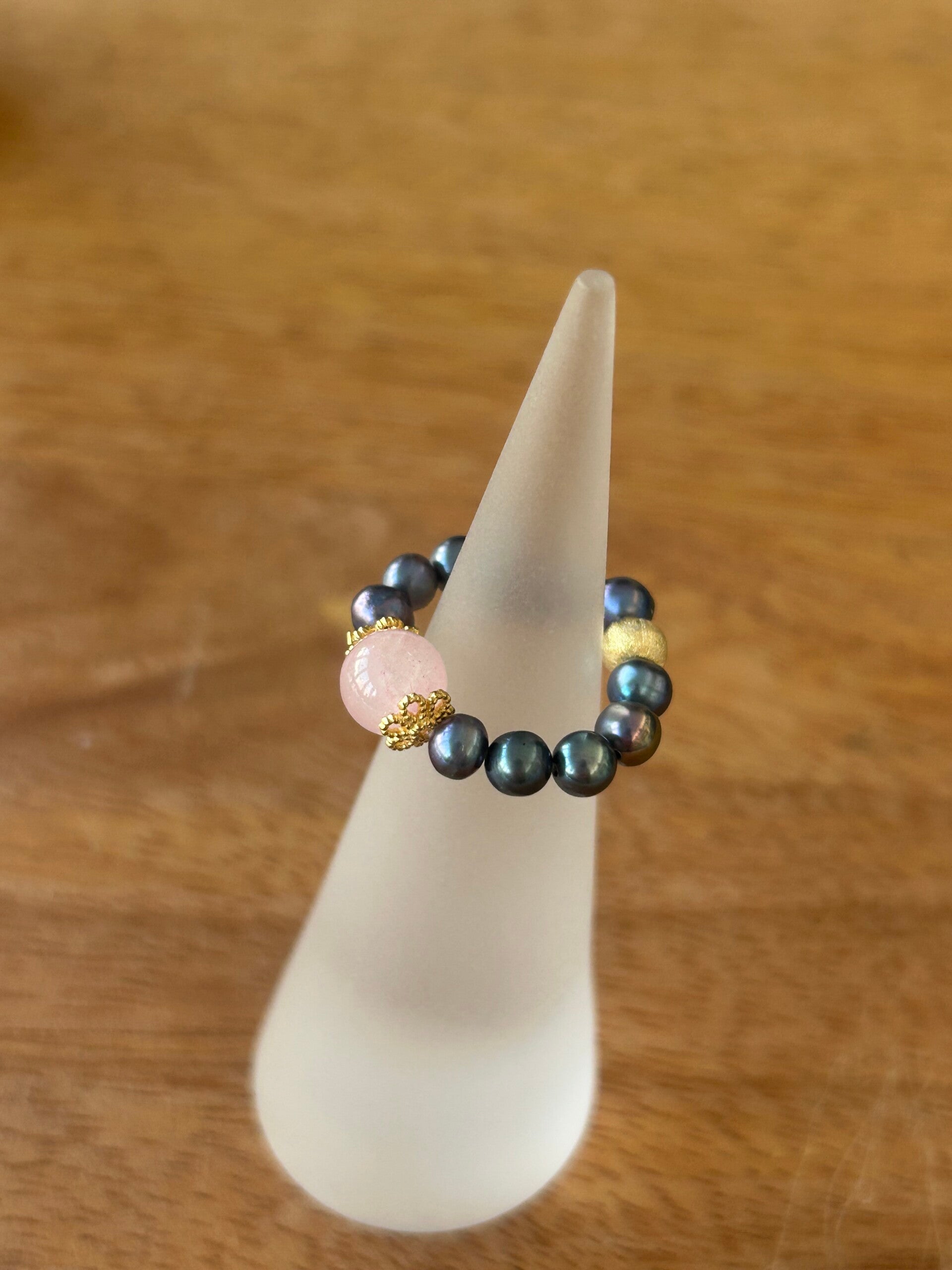 Fingerring - Rosenquarz & Süsswasserperle (R103)