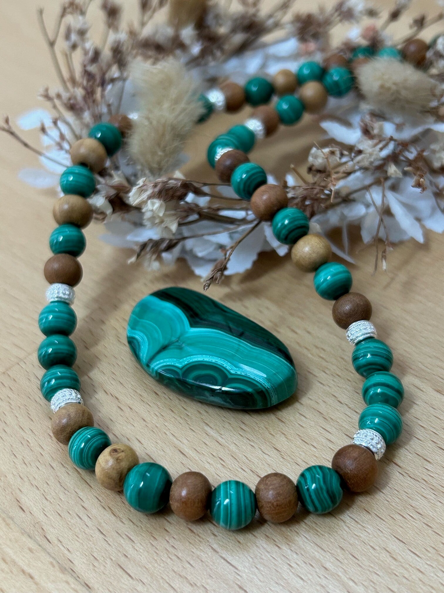 Halskette - Malachit und Sandelholz (H305)