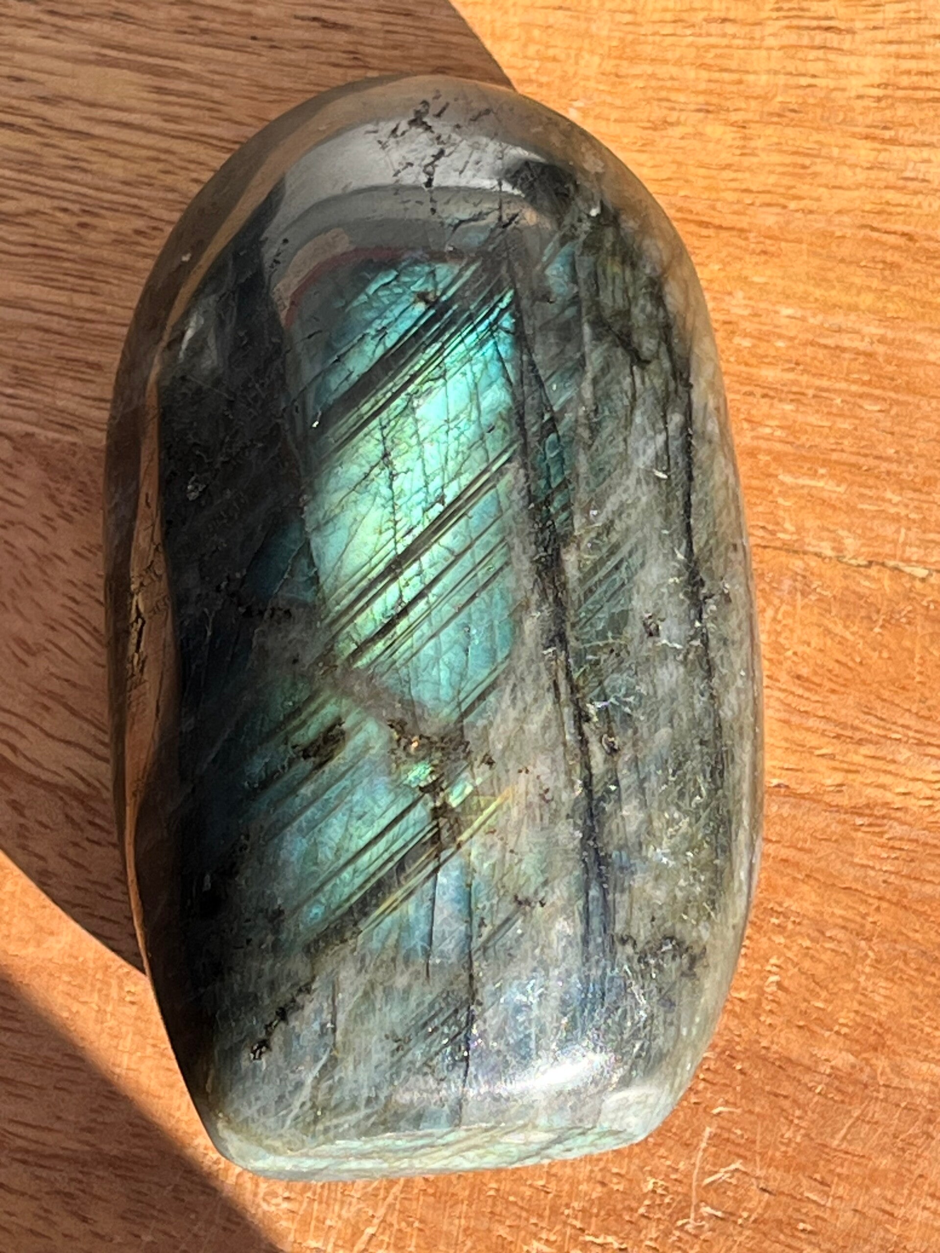 Labradorit geschliffen (Z068)