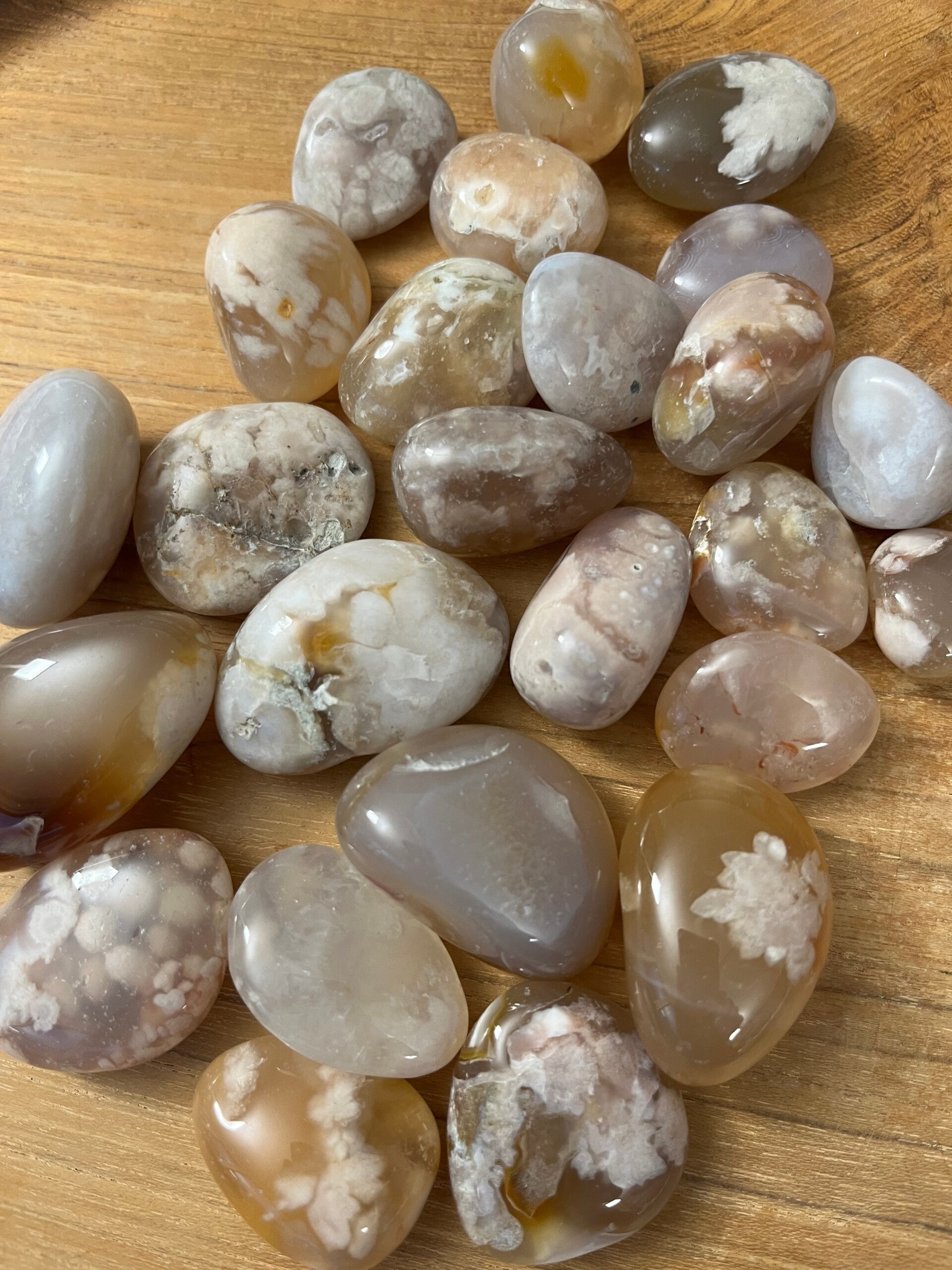 Kirschblütenachat Trommelsteine AA+-Qualität