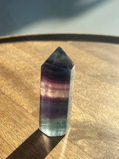 Fluorit Regenbogen - Steinspitze (Z052)