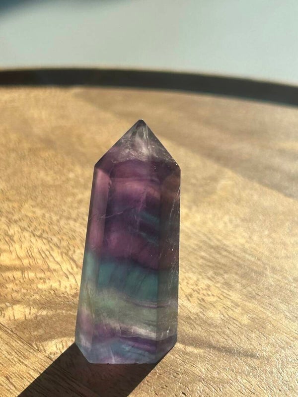 Fluorit Regenbogen - Steinspitze (Z057)