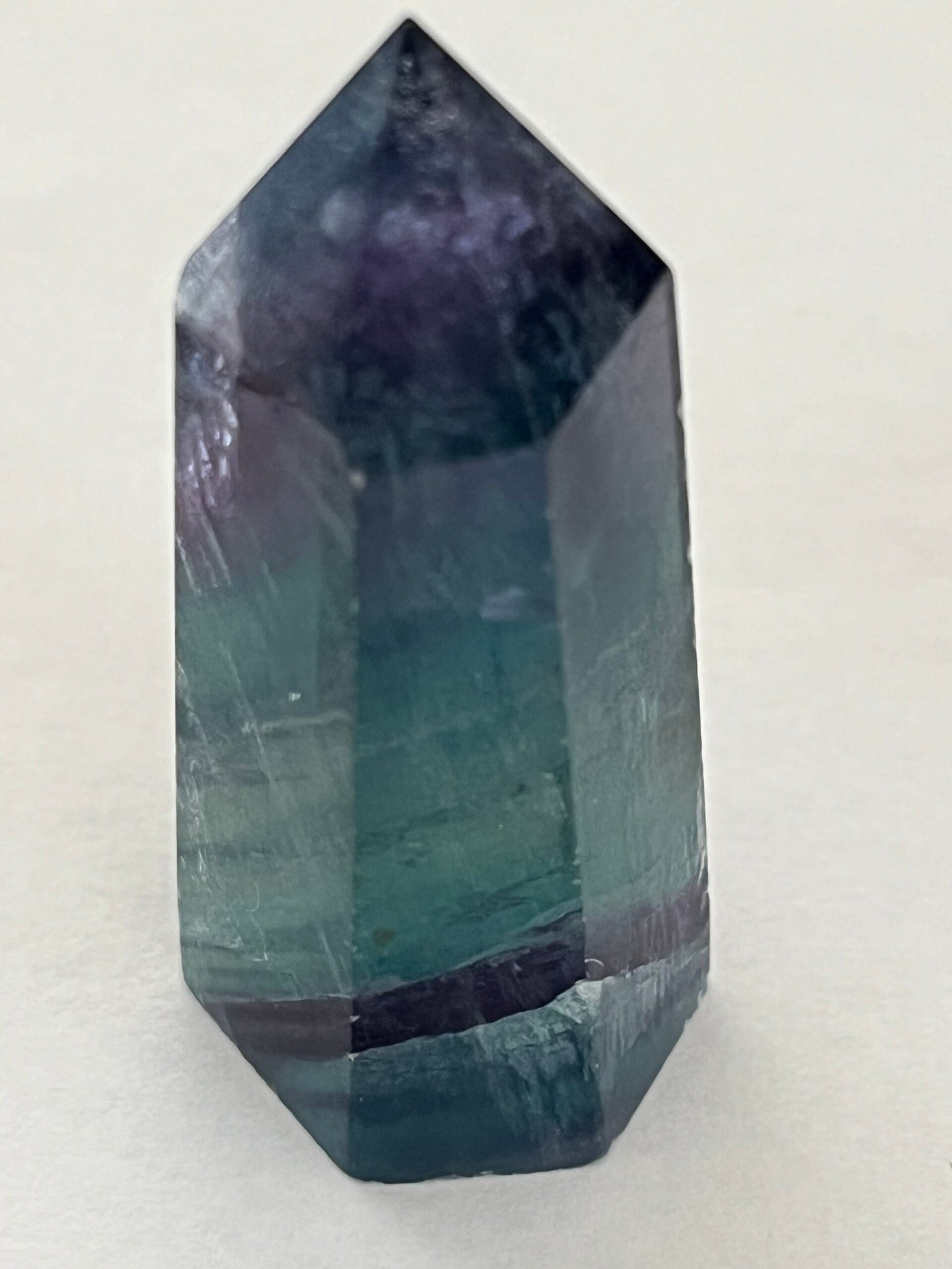 Fluorit Regenbogen - Steinspitze (Z031)