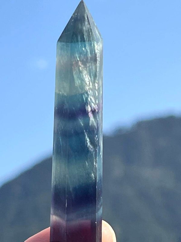 Regenbogen-Fluorit - Steinspitze (Z089)