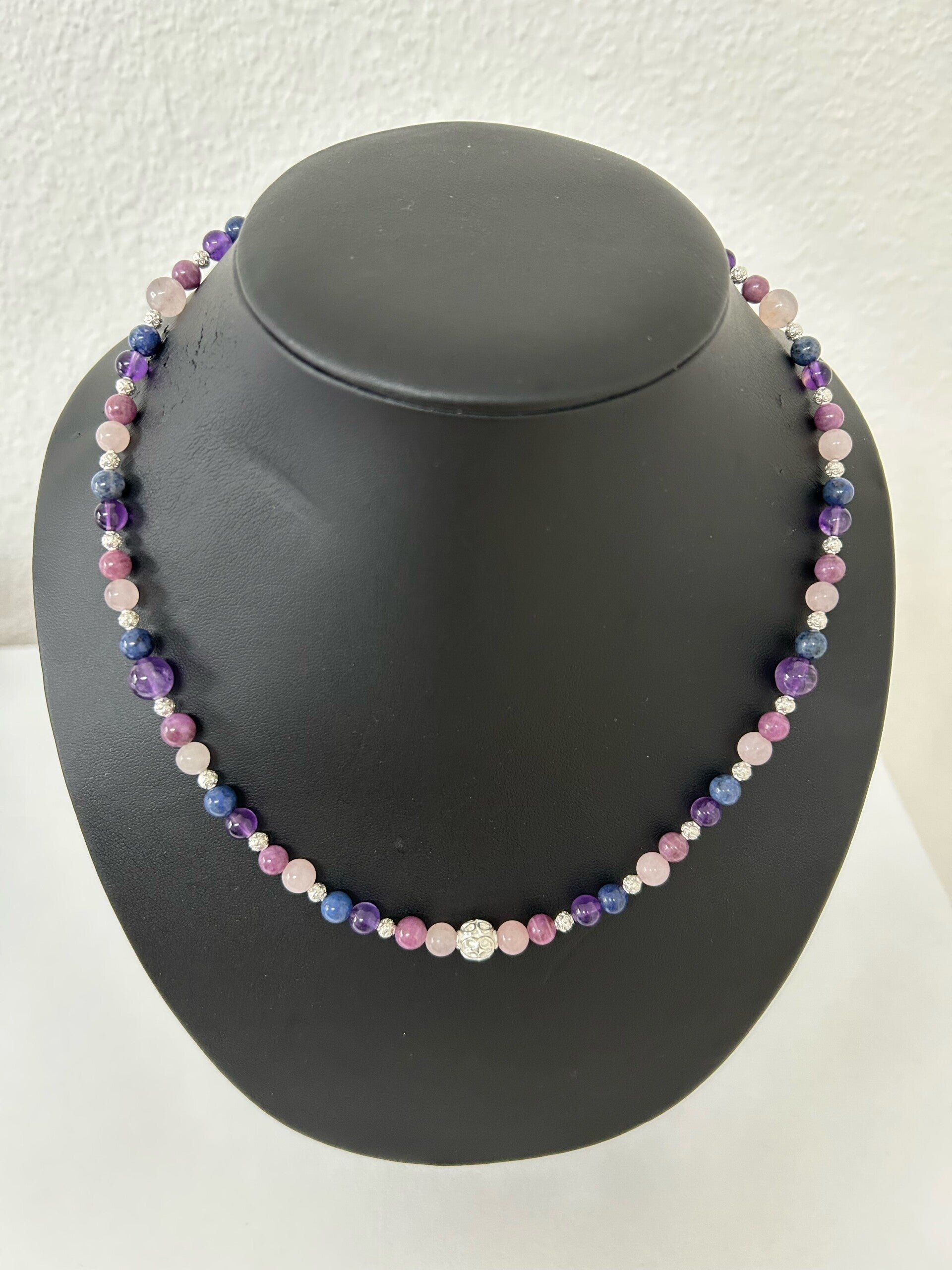 Halskette - die Ausgleichende (H124)