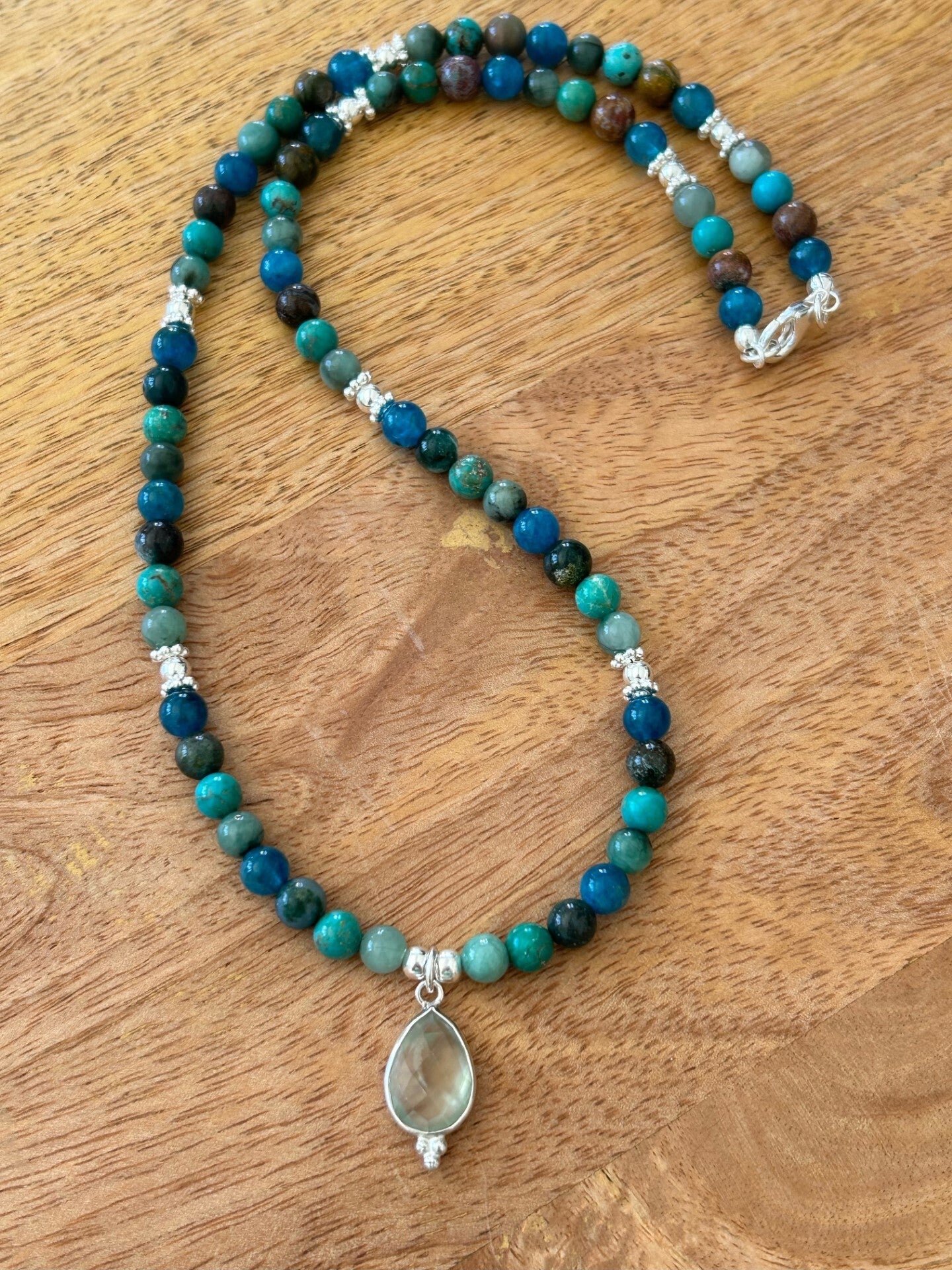 Halskette - die Regulierende (H215)