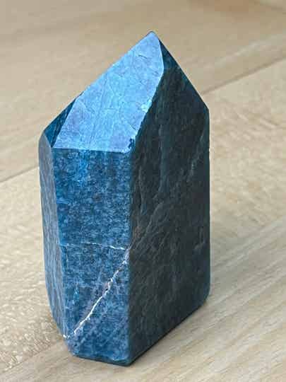 Apatit blau - Steinspitze (Z016)