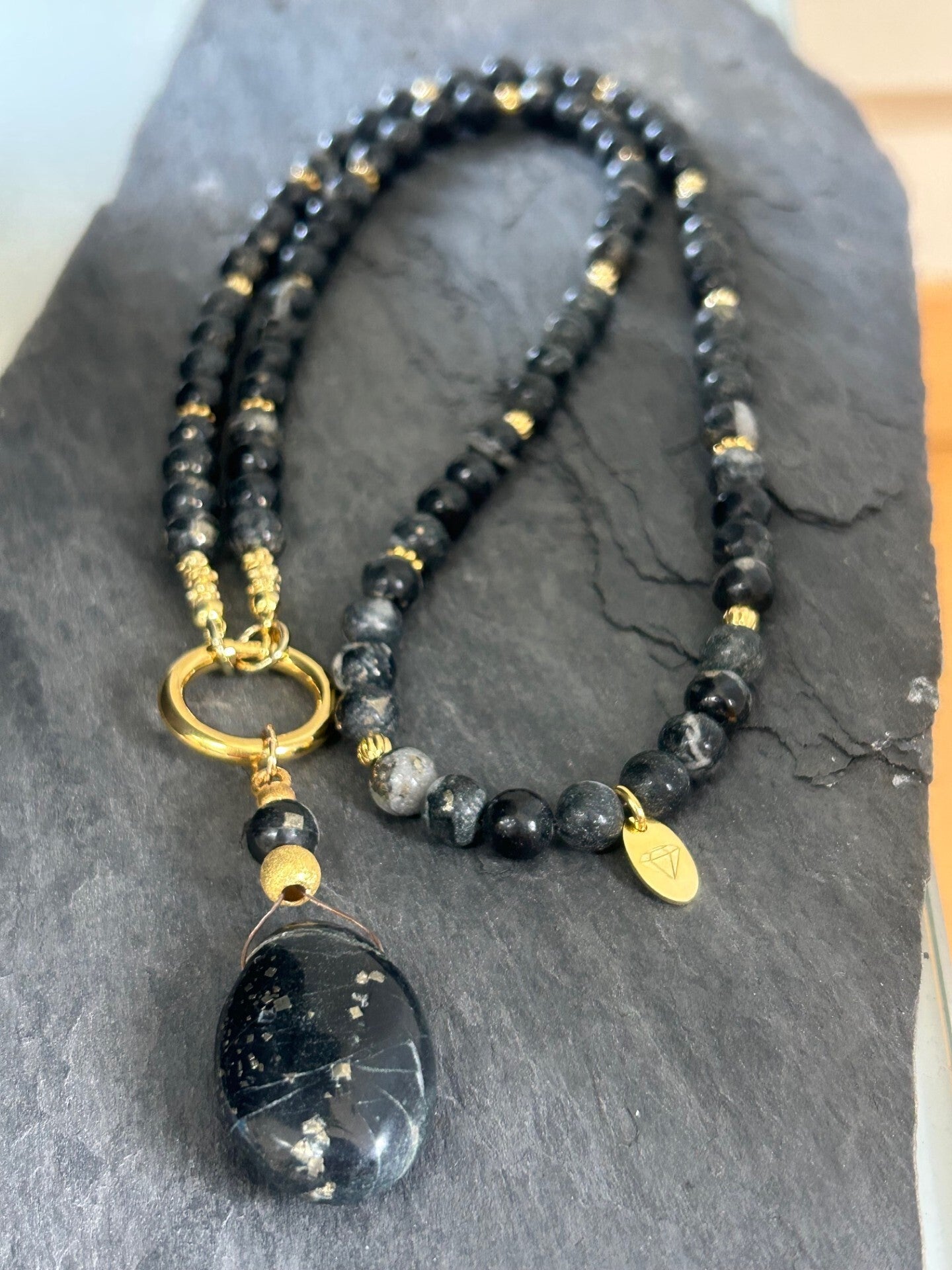 Halskette - Pyrit-Schiefer (Schweiz) (H489)