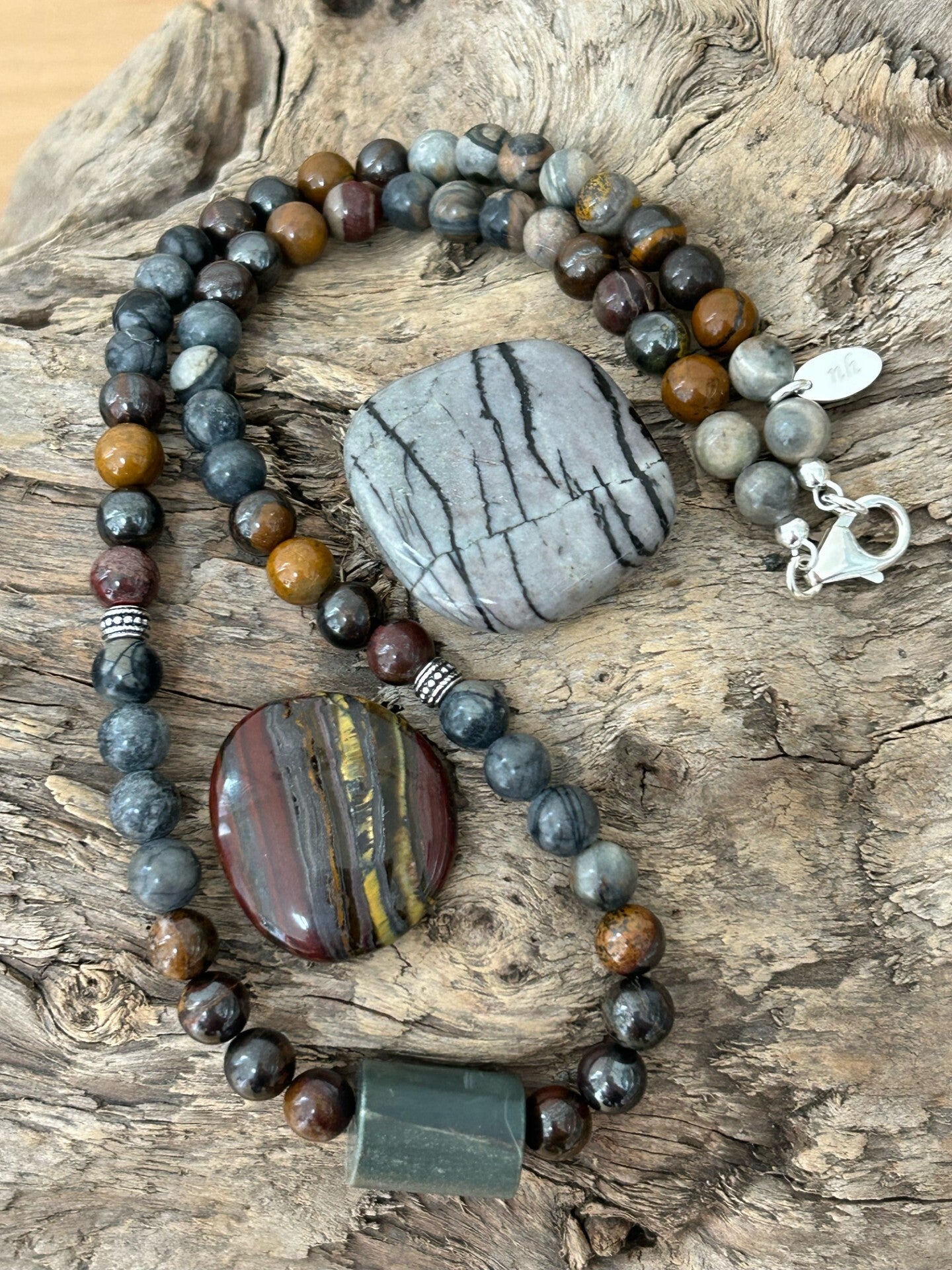 Halskette - die Stärkende (H391)