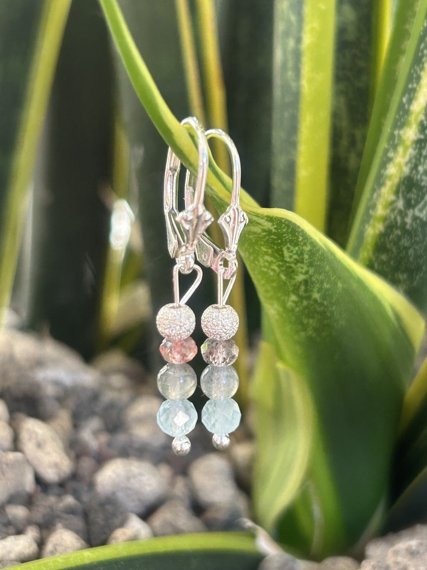 Ohrringe - Aquamarin, Erdbeerquarz & Labradorit (O460)