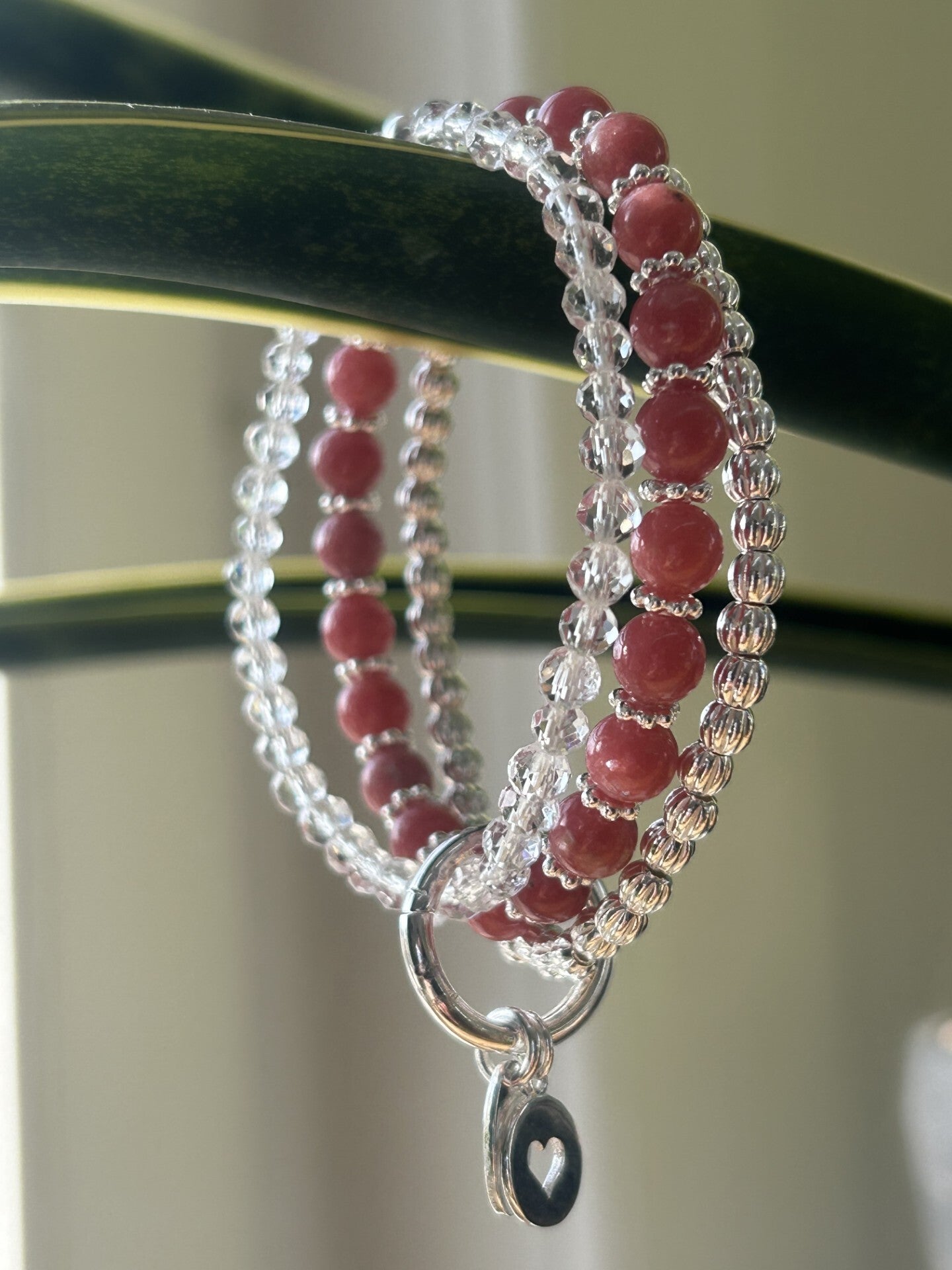 Armband (3-fach) - Bergkristall & Thulit (A635)