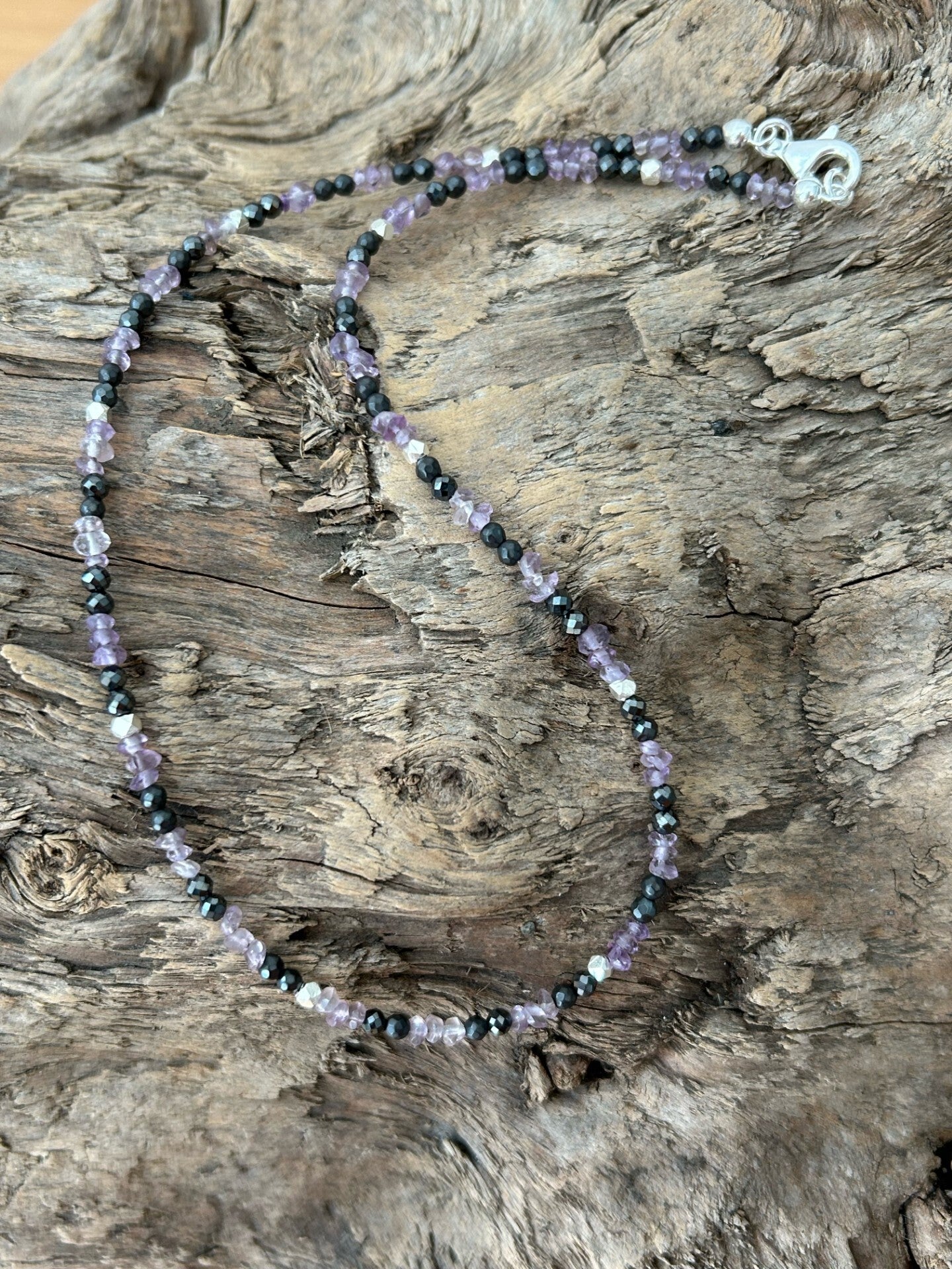 Halskette - Amethyst / Hämatit (H351)